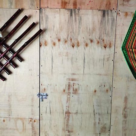 Du Gia - Tay Homestay Làng Cac Kültér fotó