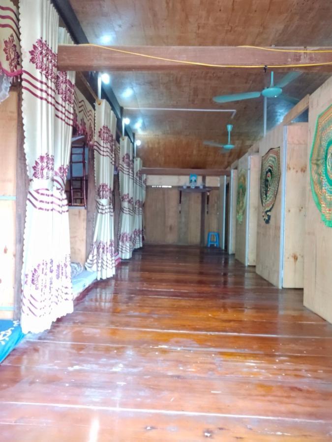Du Gia - Tay Homestay Làng Cac Kültér fotó