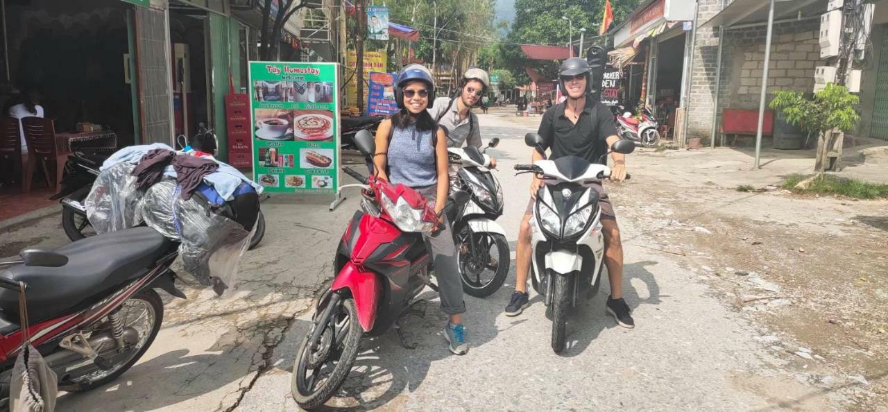 Du Gia - Tay Homestay Làng Cac Kültér fotó