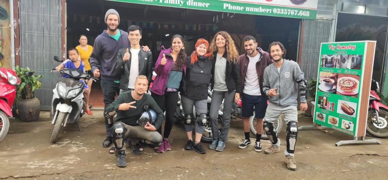 Du Gia - Tay Homestay Làng Cac Kültér fotó