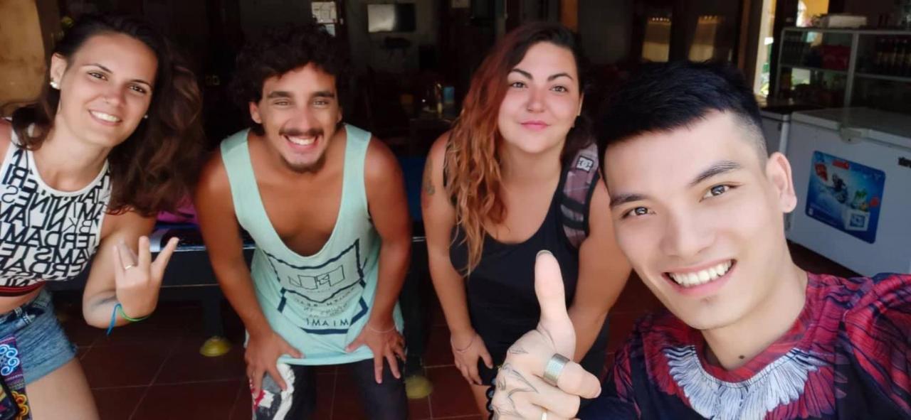 Du Gia - Tay Homestay Làng Cac Kültér fotó